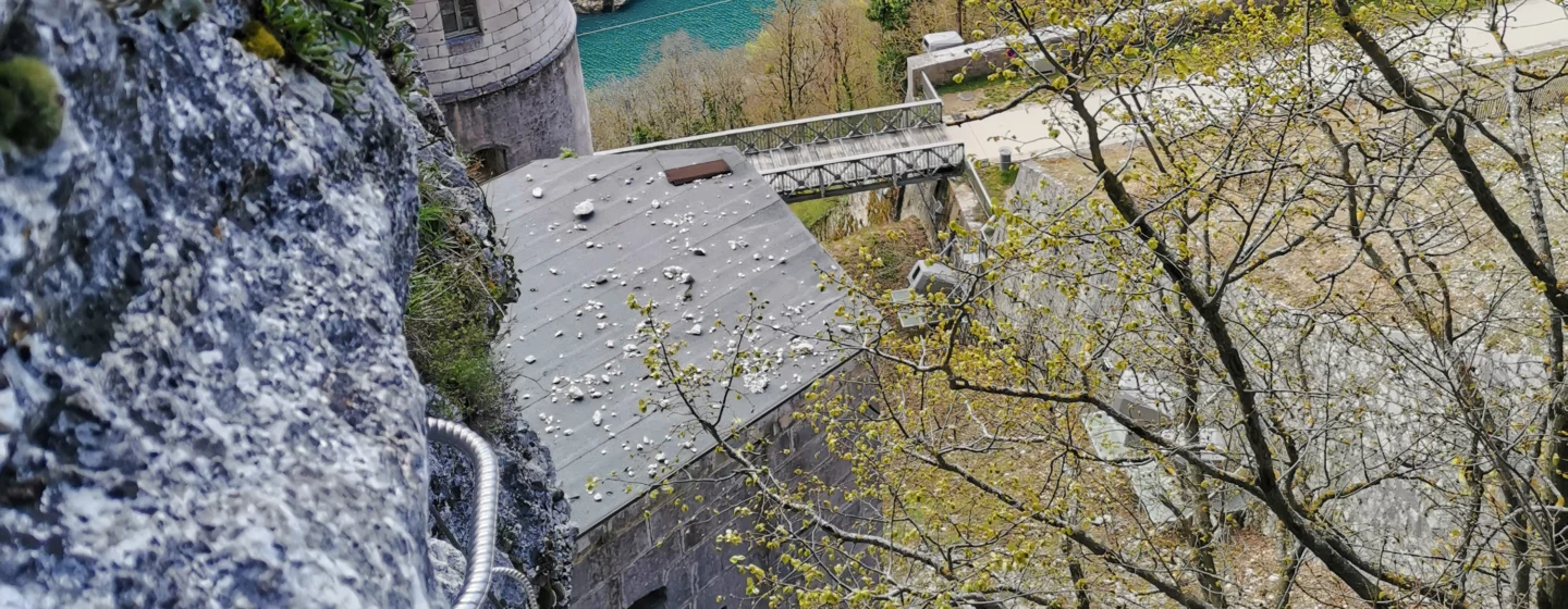 Via Ferrata de Fort l&rsquo;Écluse, Le Défilé du Rhône