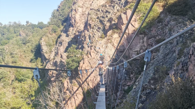 Via Ferrata des Gorges de la Sioule, Servant