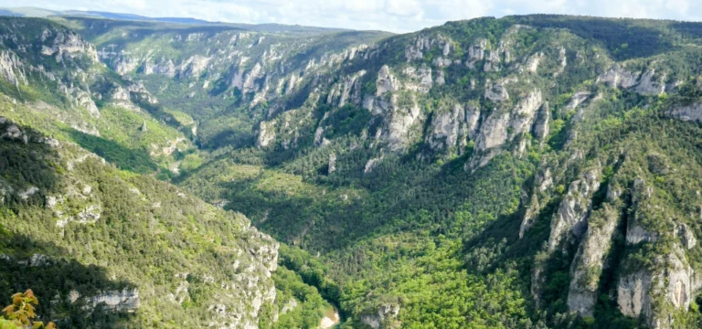 Via Ferrata de Liaucous, Mostuéjouls